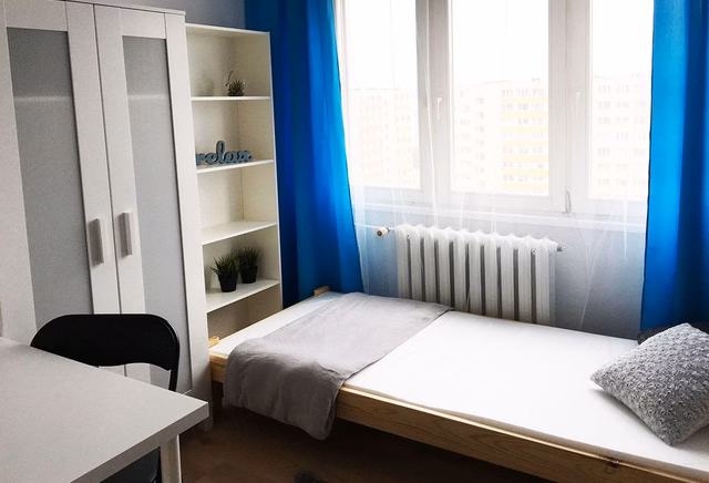 Pokój 1-os. z panoramicznym widokiem na miasto