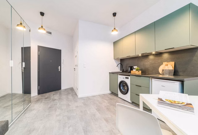Beautiful studio apartment, Przybyszewskiego 9 / Krucza Street