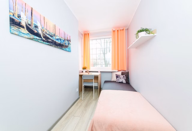 ul. Lublańska 22 (pokój jednoosobowy nr 2)