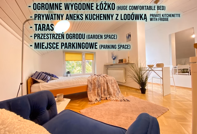  POKÓJ 20M2 Z BALKONEM KOMFORTOWYM LÓŻKIEM 160CM I ANEKSEM KUCHENNYM