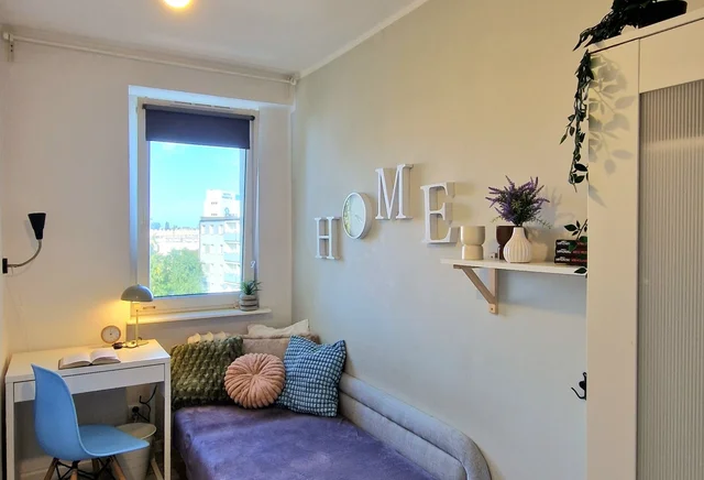 Single room No. 5 at Marynarki Polskiej 136