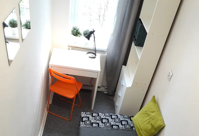 (WALE.28.2.1) SINGLE ROOM