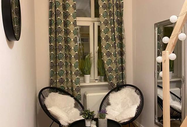 (JEDN.172.11.4) Single room with a mezzanine