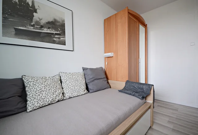 (AT.59.15.3) Single room