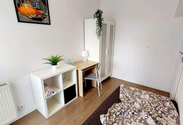 Pokój 1-osobowy, nr.4, os. Oświecenie 9/21