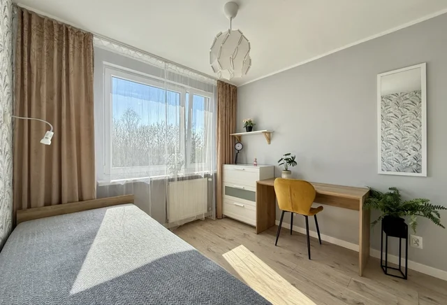 Pokój nr. 3 - ul Czumy 15 BEMOWO METRO