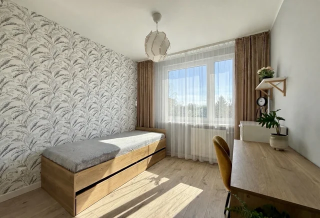 Pokój nr. 3 - ul Czumy 15 BEMOWO METRO