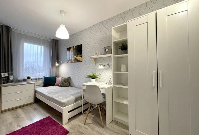 Room no. 6 - ul. Czumy 15 BEMOWO METRO