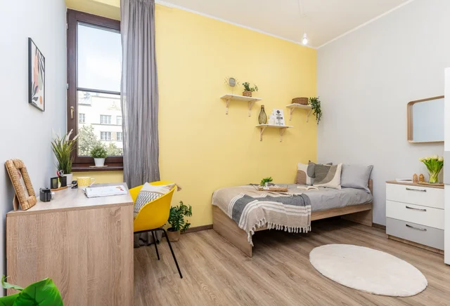 Duży pokój jednoosobowy w centrum, zaraz obok Nowego Kleparza
