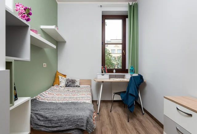 Piękny pokój jednoosobowy w kamienicy, centrum, Nowy Kleparz