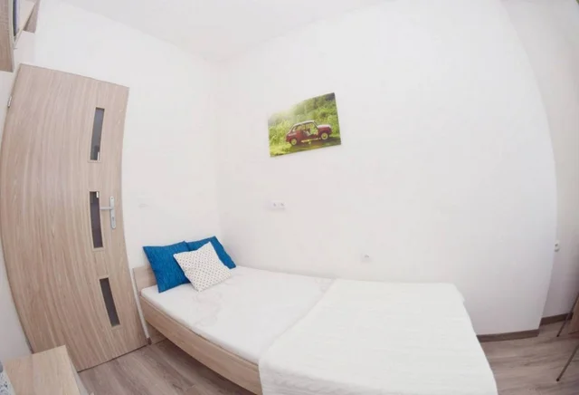 Piękny pokój jednoosobowy w ścisłym centrum, Nowy Kleparz, Długa