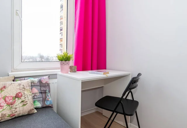 Uroczy pokój jednoosobowy na Kwartowej blisko Capgemini