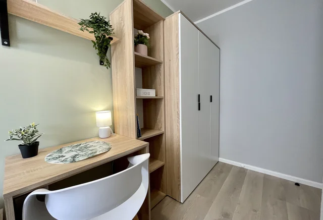 Pokój nr. 1 - ul. Borowej Góry 5, BEMOWO METRO