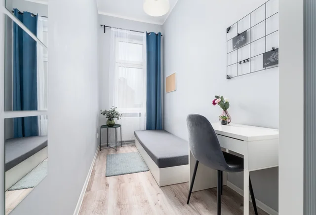 pokój 1 - osobowy nr 3, ul. Dubois 3