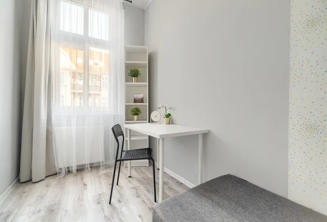 pokój 1 - osobowy nr 4, ul. Żupańskiego 7