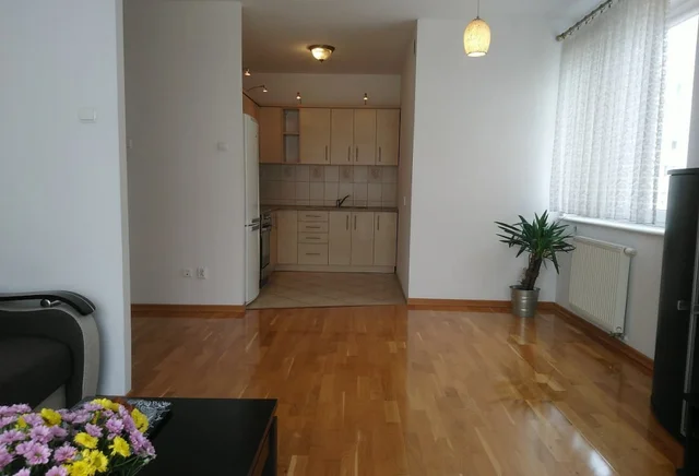 Noskowskiego 15