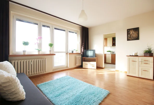 Babickiego 10, kawalerka