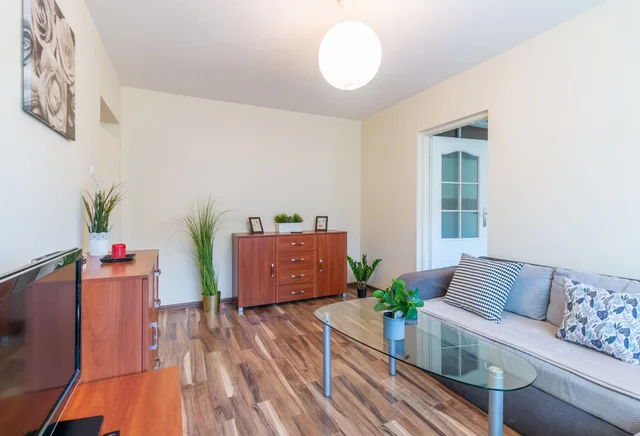 Jana 8, mieszkanie 2 pokojowe