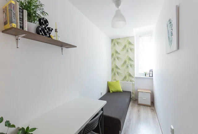 Zadzwoń po aktualną cenę, Pokój 1-osobowy nr 1, ul. Hallera 57