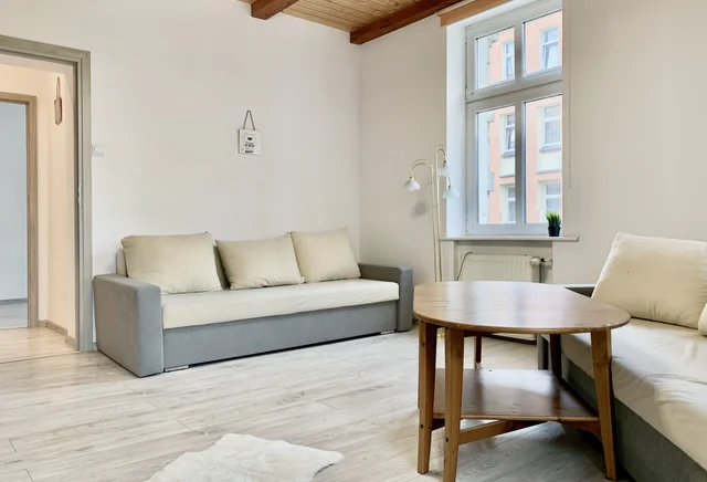 Mieszkanie 2-pokojowe w kamienicy po remoncie!