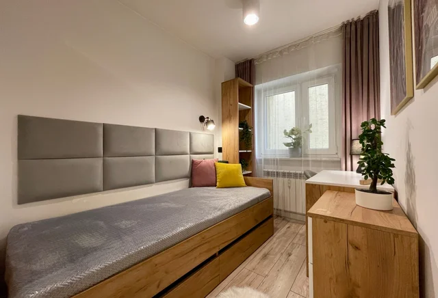 Pokój nr. 5 ul. Bonifacego 89, MOKOTÓW