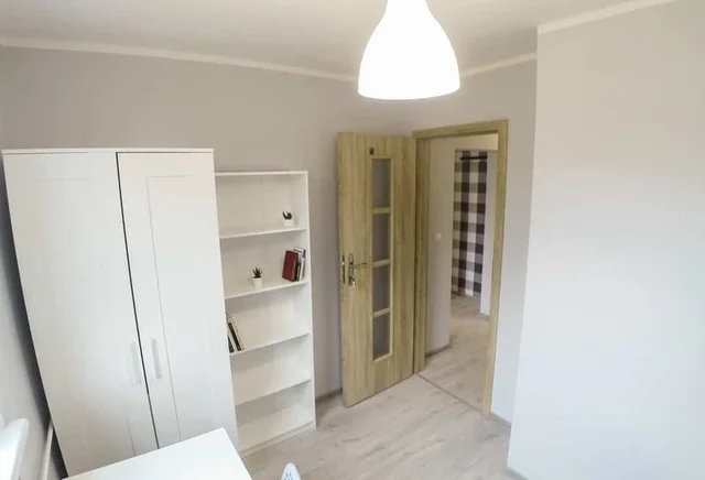 ZADZWOŃ PO AKTUALNĄ CENĘ 729920307 Pokój 1-os nr 5, ul. Wróbla 8