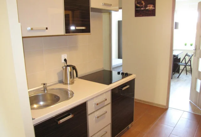 Single room No. 6
