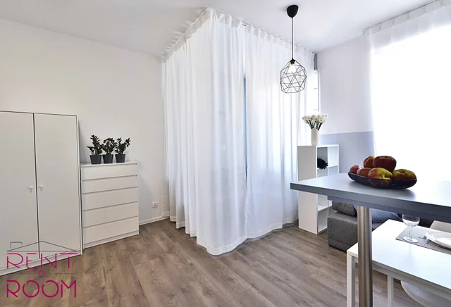 PIOTRKOWSKA 261 POLITECHNIKA KAWALERKA NA PIOTRKOWSKIEJ