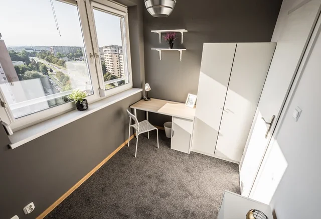 Single room | Bratislava | 10th floor | elevator | fantastic view | Kaufland | Fitness Platinum
