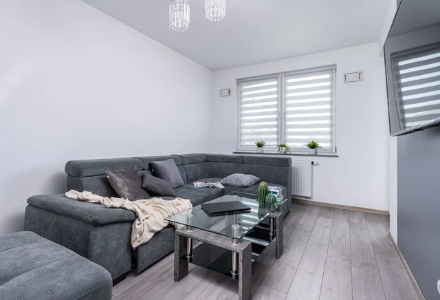 2-room apartment, 35 Banacha Street