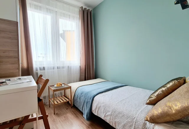 Pokój 6, jedno- osobowy na Horbaczewskiego 5 (p.12), GOCŁAW 