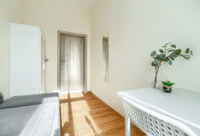 pokój 1 - osobowy nr 1, ul. Żółkiewskiego 5