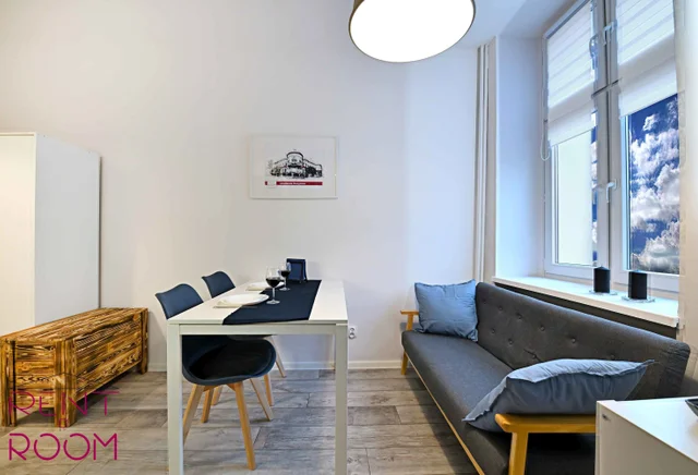 ZACISZE 6 CENTER STUDIO NO. 2