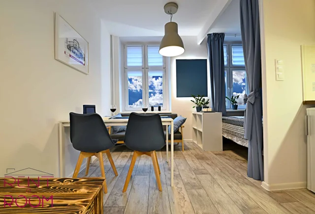 ZACISZE 6 CENTER STUDIO NO. 2