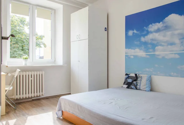 Single room no. 2 ul. Piotrkowska 134/Sienkiewicza