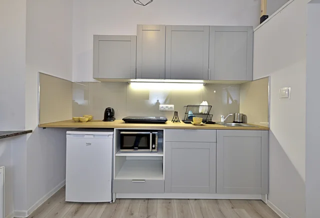 KILIŃSKIEGO 50 STUDIO 3 UNIVERSYTET PIOTRKOWSKA