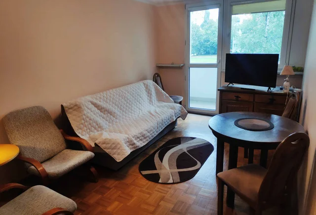 Pokój 1-osobowy w okolicach Magnolii z balkonem!