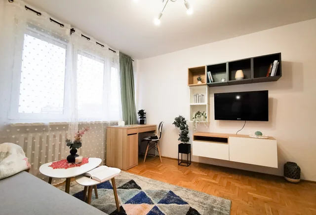 Pokój 1-osobowy, ul. Bobrzeckiej, blisko Opolska, UR (1)