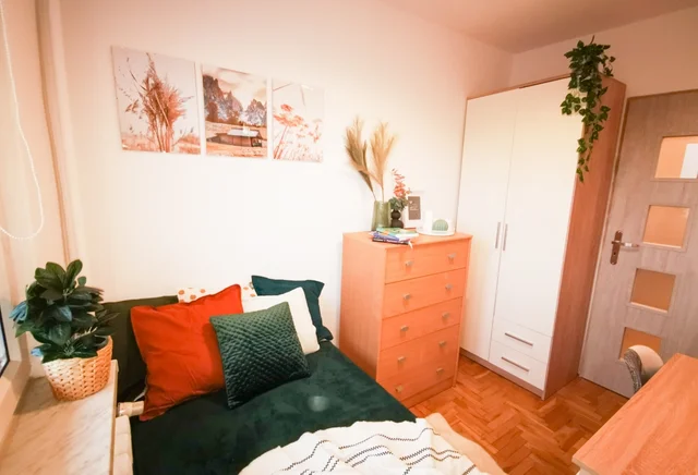 Pokój 1-osobowy, ul. Bobrzeckiej, blisko Opolska, UR (3)