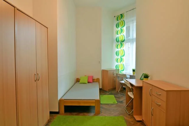 st. Skłodowska 8 (A place in a double room no. 4)