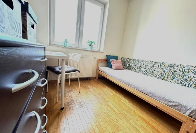 st. Fieldorfa-Nila 12 (Single room no. 5)
