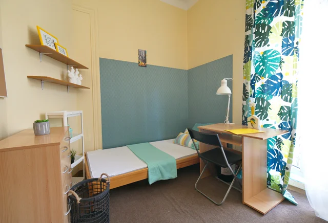 st. Szpitalna 38/10 (A place in a double room no. 1)