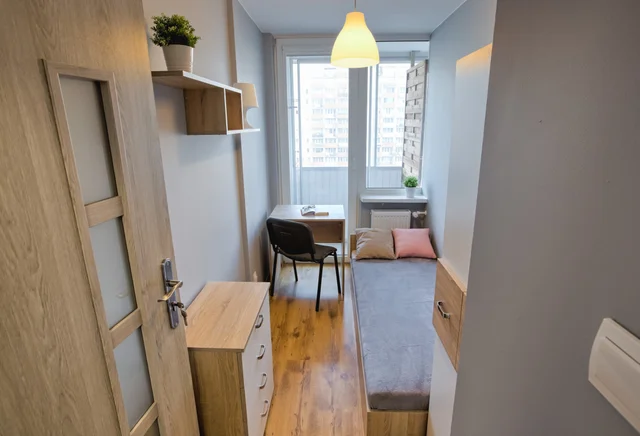 Single room #2 with balcony at Szekspira 4 Street 