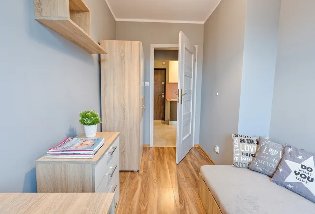 Pokój jednoosobowy #2 przy ul. Umińskiego 16