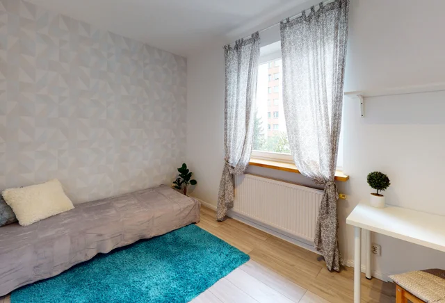 Pokój jednoosobowy #8 przy ul. Modzelewskiego 58a