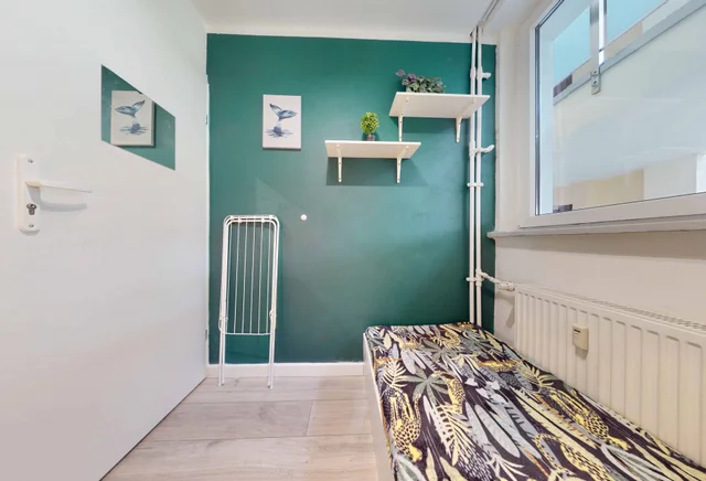 Pokój jednoosobowy #2 przy ul. Opinogórskiej 3 