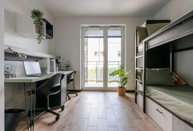 Pokój 2-os. 16 m2 w ap. 2-pok. z prywatną łazienką i aneksem 45m2