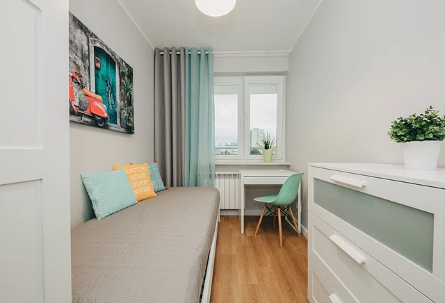 Domaniewska 13/15, single room no.4