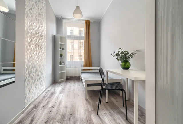 single room no. 2, ul. Królowej Jadwigi 17