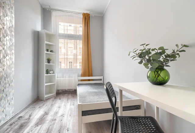 single room no. 2, ul. Królowej Jadwigi 17